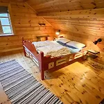 10 Person In Kvinesdal Nyaraló *