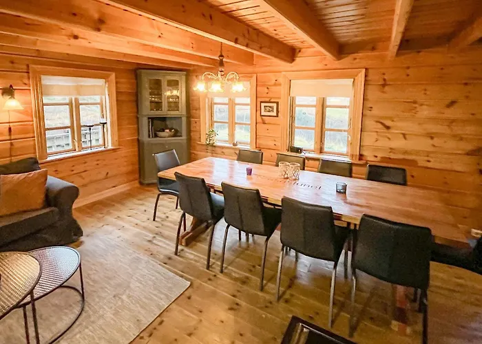 10 Person In Kvinesdal Feriehus Vatland