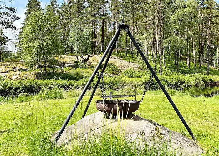 10 Person In Kvinesdal Vatland